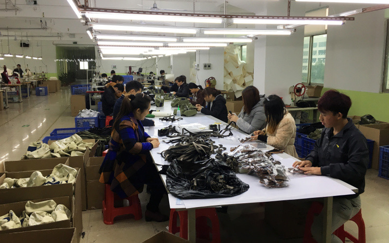 Shenzhen Colefa Gift Co., Ltd. línea de producción del fabricante