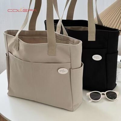 Japanese-Style Design Tote Bag Minimalist Artsy Student Commuting Canvas Tote Casual Shoulder Bag with Handle and Zipper Closure