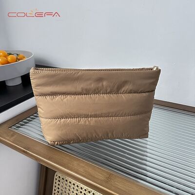 2026 Solid-Color Minimalist Nylon+Cotton-Filled Small Square Cosmetic Bag New Korean Style Fashionable Casual Bag Stylish Commuting Clutch